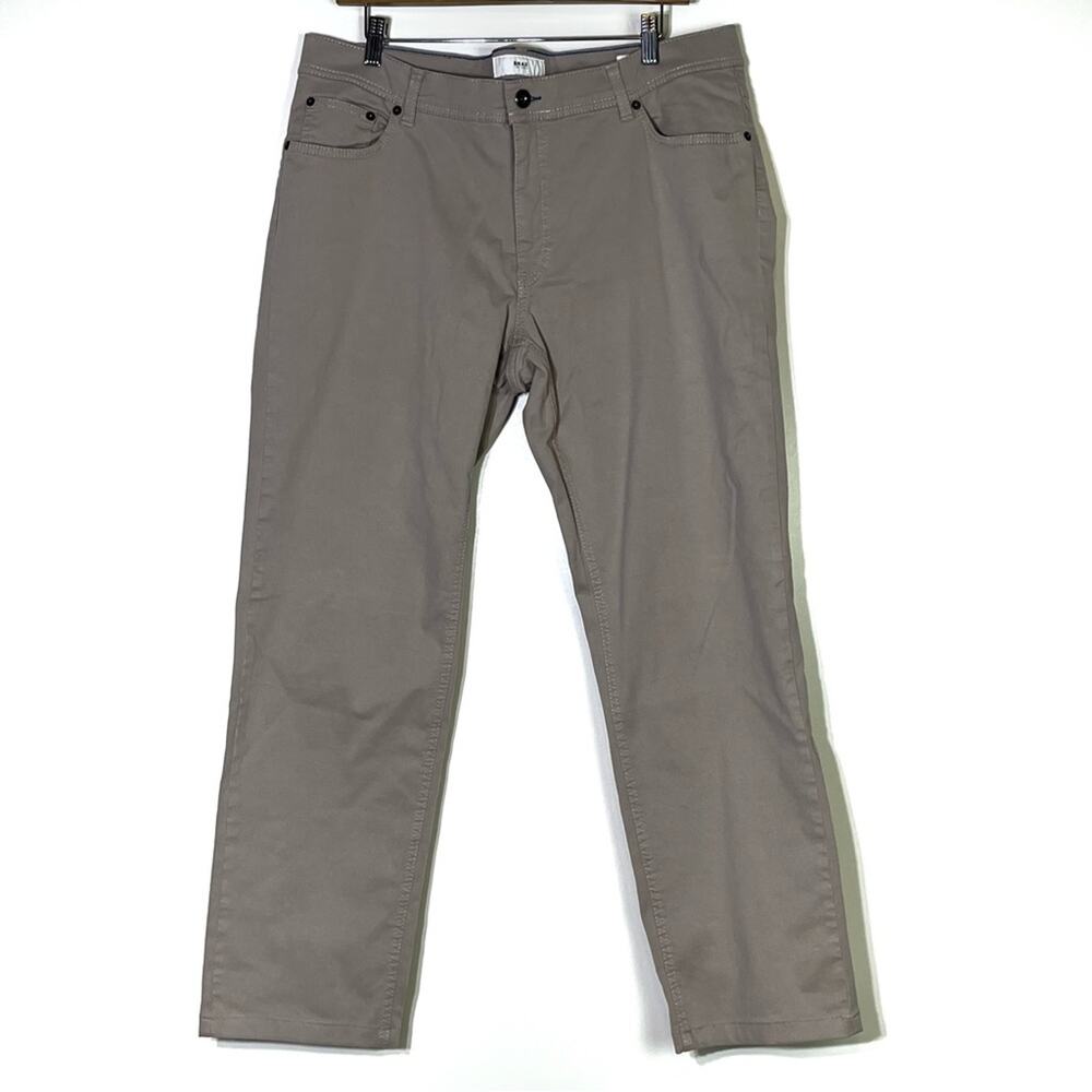 Brax Cooper Fancy Khaki Pants in Regular Fit Size 38/34 EUC